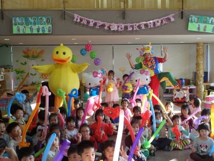 1120台南生日派對魔術小丑氣球表演+黃色小鴨人偶 (9)