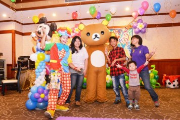 高雄生日抓週派對魔術氣球表演+可愛人偶拉拉熊+互動遊戲主持 (24)